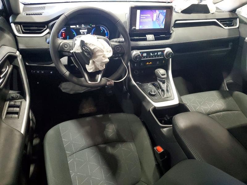 2025 TOYOTA RAV4 HYBRID XLE 8