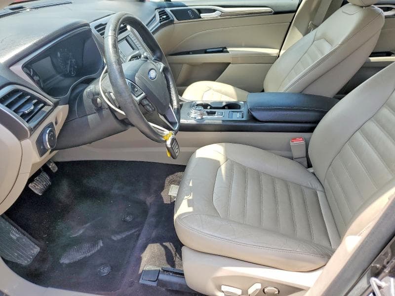 2017 FORD FUSION SE 7