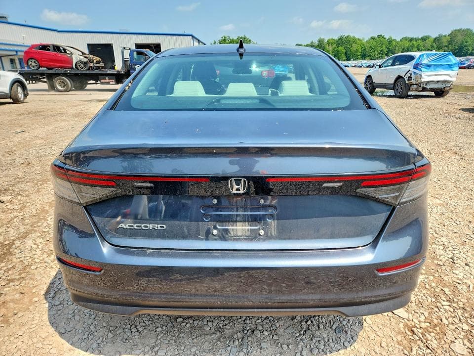 2024 HONDA ACCORD LX 6