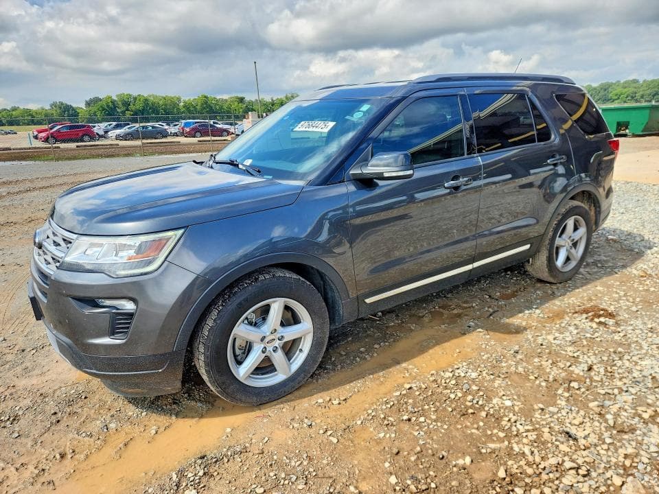 2018 FORD EXPLORER XLT - 1