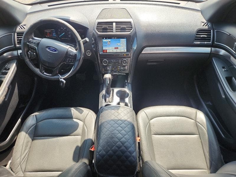 2018 FORD EXPLORER XLT 8