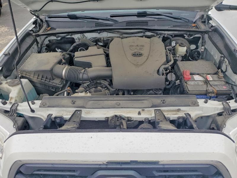 2019 TOYOTA TACOMA SR5 V6 11