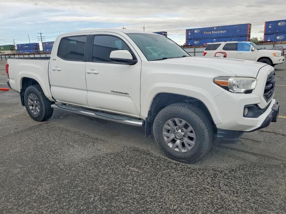 2019 TOYOTA TACOMA SR5 V6 4