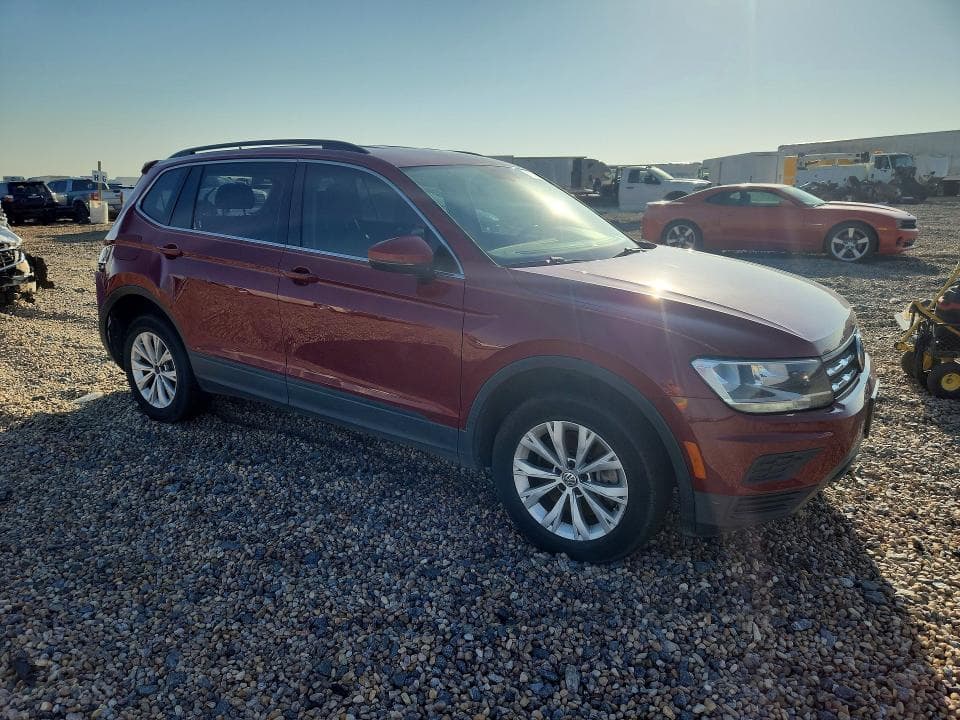 2019 VOLKSWAGEN TIGUAN SE 4