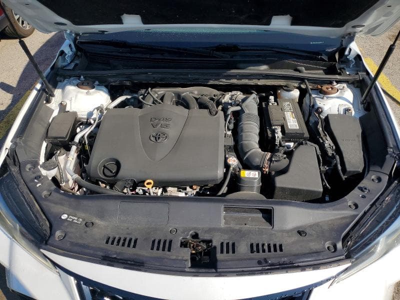 2019 TOYOTA AVALON TOURING 11