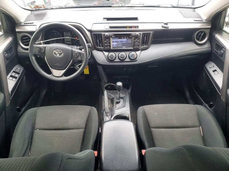 2018 TOYOTA RAV4 LE 8
