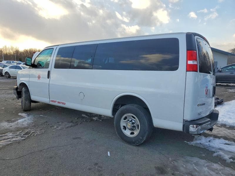 2024 CHEVROLET EXPRESS G3500 LT 2