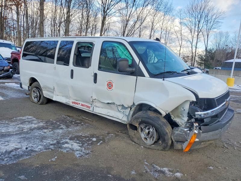 2024 CHEVROLET EXPRESS G3500 LT 4