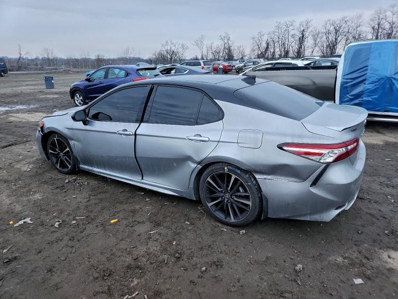 2020 TOYOTA CAMRY XSE 2