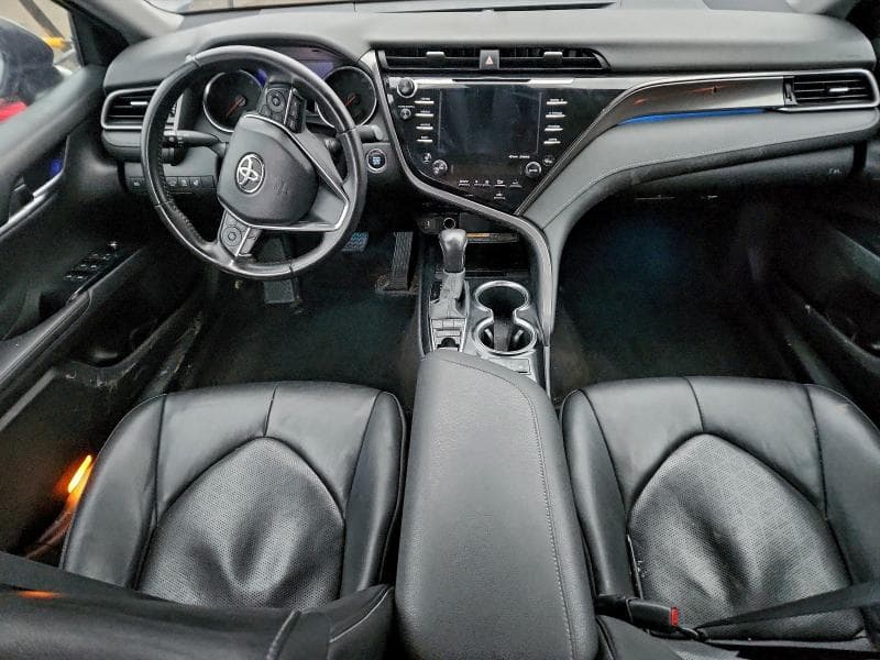 2020 TOYOTA CAMRY XSE 8