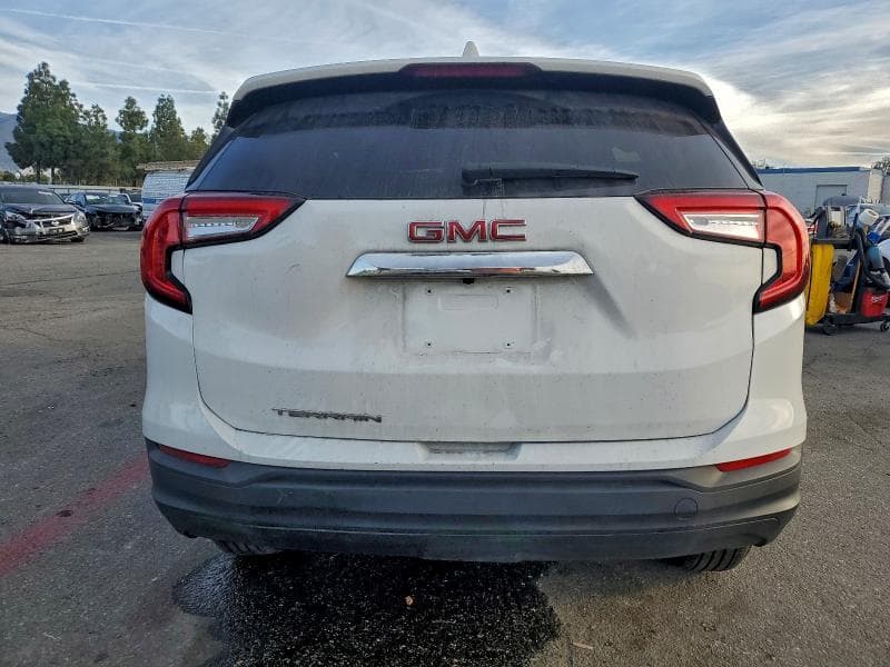 2024 GMC TERRAIN SLE 6