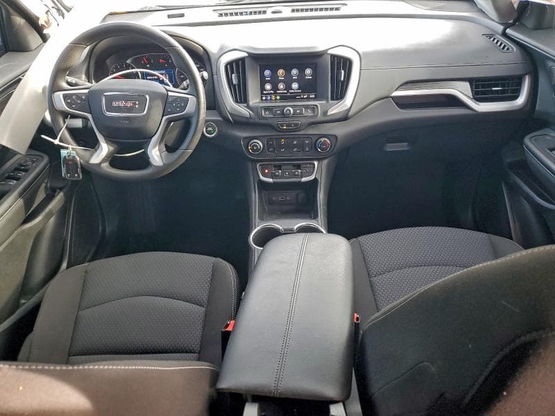 2024 GMC TERRAIN SLE 8