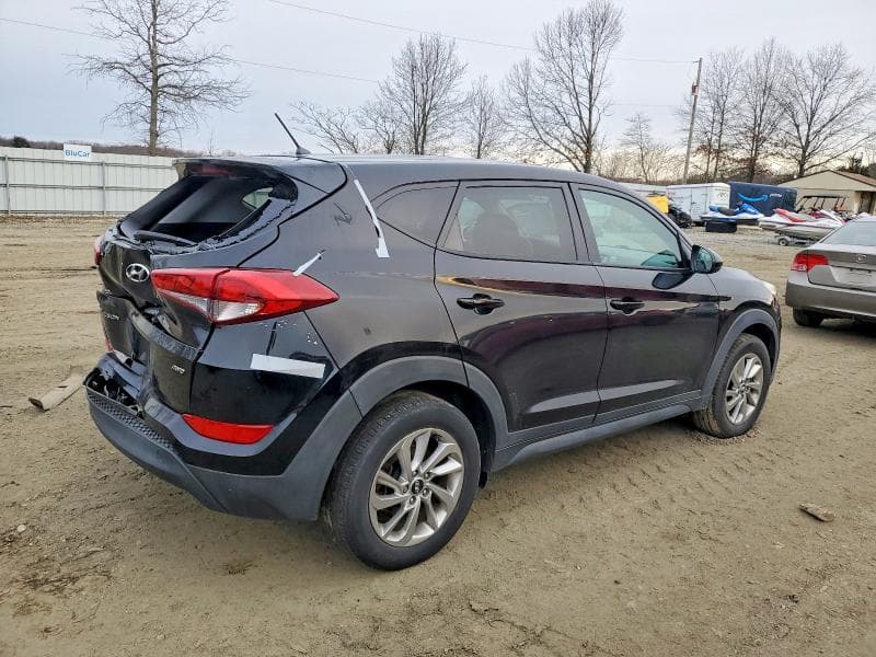 2018 HYUNDAI TUCSON SE SE 3