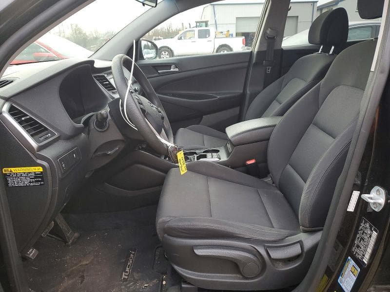 2018 HYUNDAI TUCSON SE SE 7