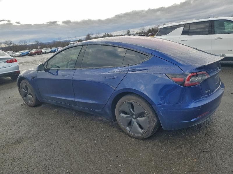 2018 TESLA MODEL 3 2