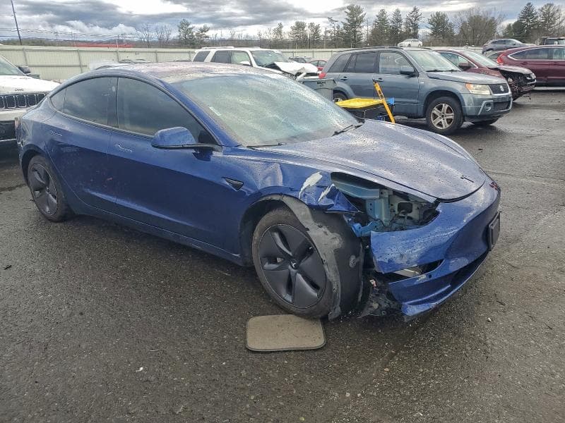 2018 TESLA MODEL 3 4