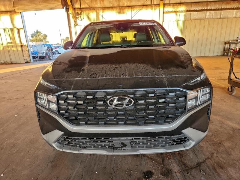 2021 HYUNDAI SANTA FE SE 5