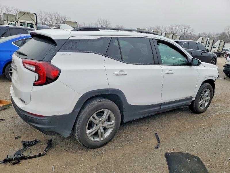 2023 GMC TERRAIN SLE 3