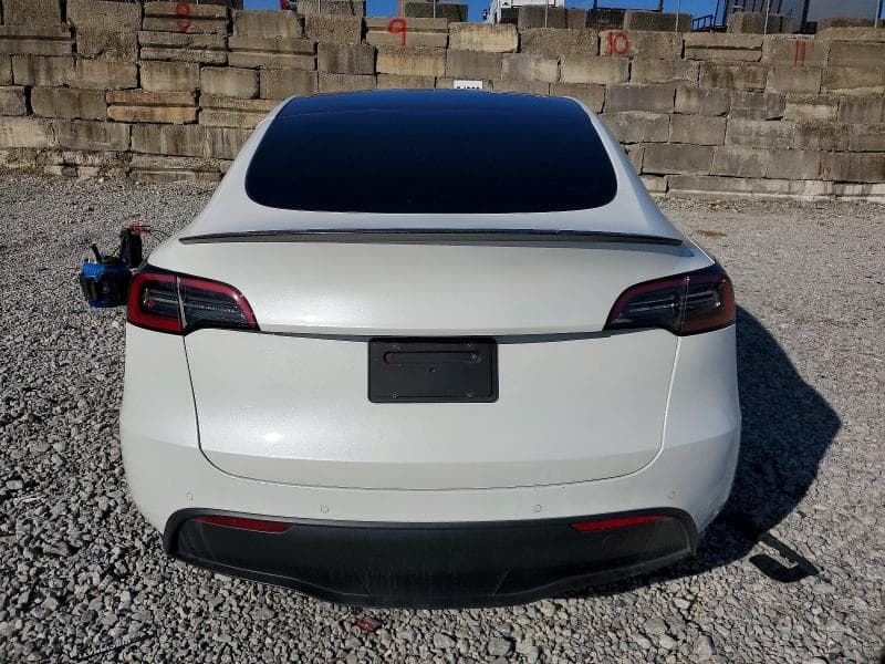 2022 TESLA MODEL Y 6