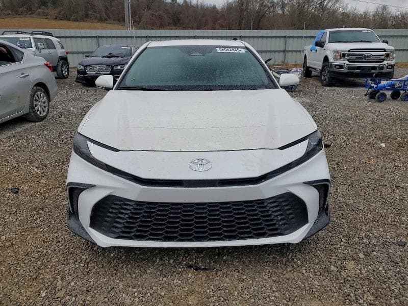 2025 TOYOTA CAMRY 5