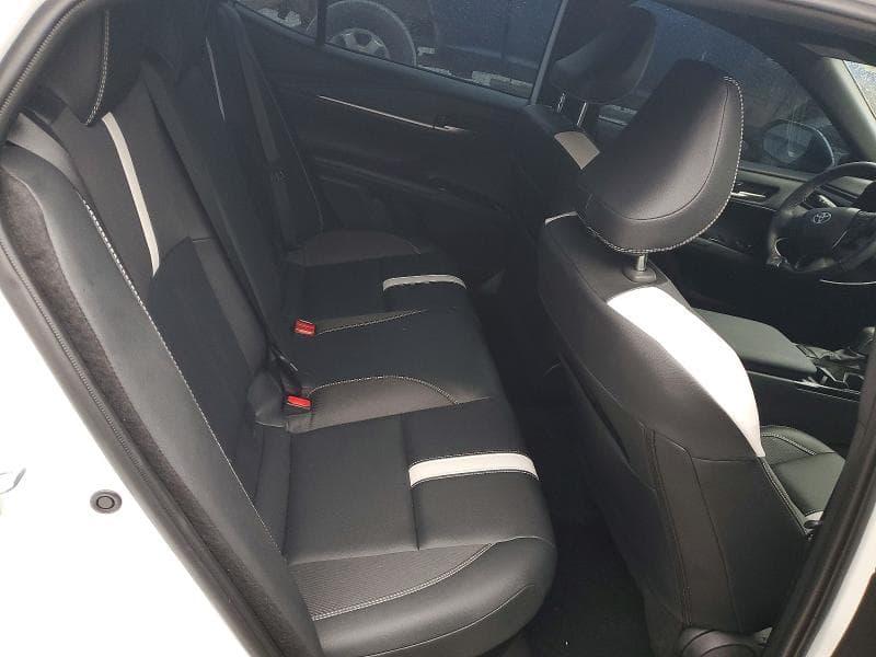 2025 TOYOTA CAMRY 10