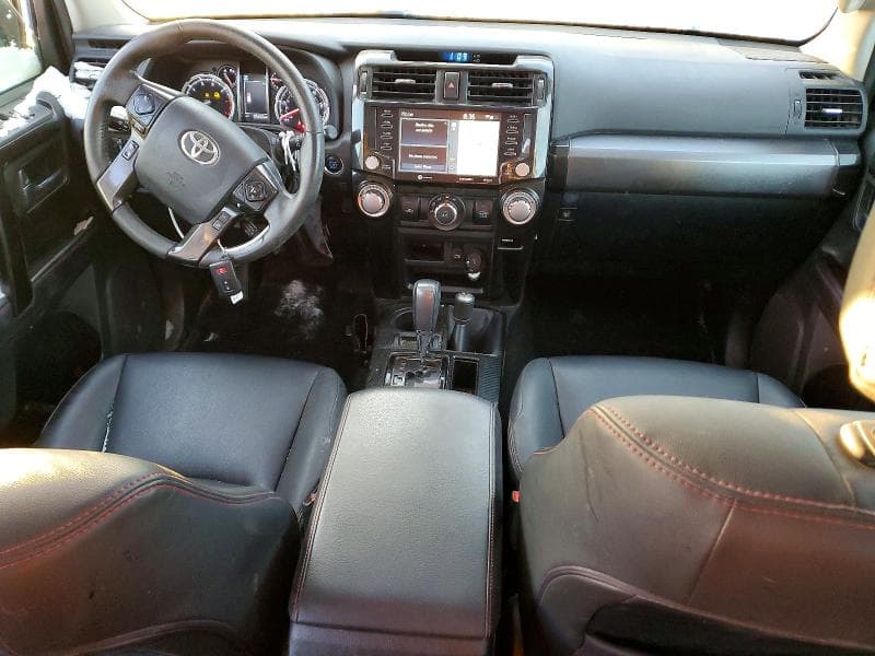 2021 TOYOTA 4RUNNER 8