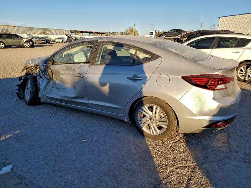 2020 HYUNDAI ELANTRA SEL 2