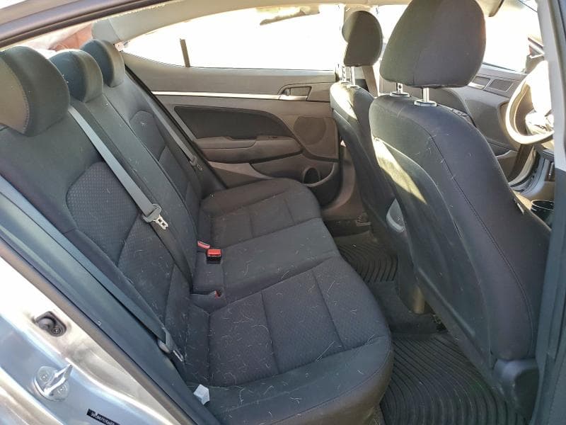 2020 HYUNDAI ELANTRA SEL 10