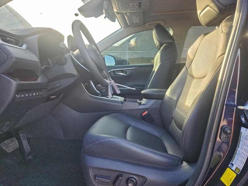 2023 TOYOTA RAV4 LIMITED LIMITED 8