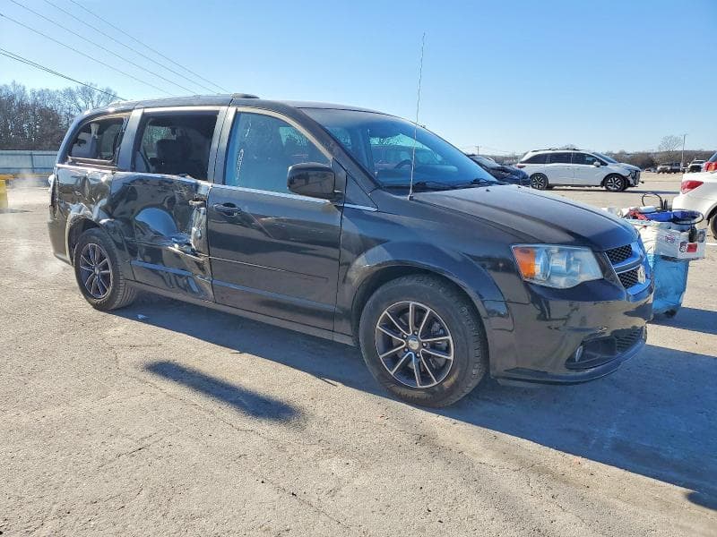 2017 DODGE GRAND CARAVAN SXT 4