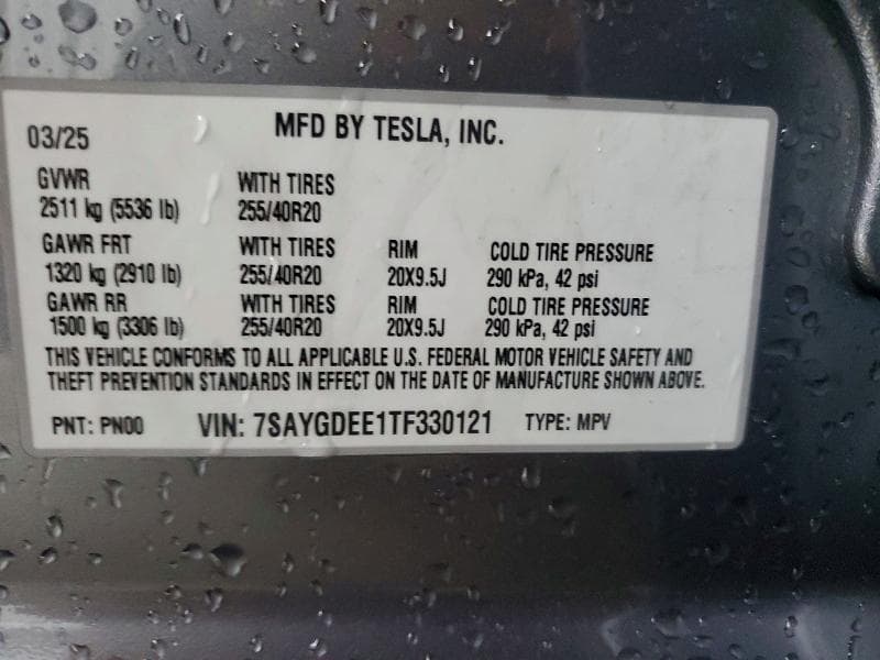 2026 TESLA MODEL Y 12