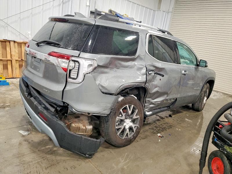 2023 GMC ACADIA SLE 3