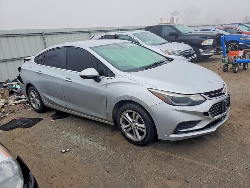 2018 CHEVROLET CRUZE LT LT 4