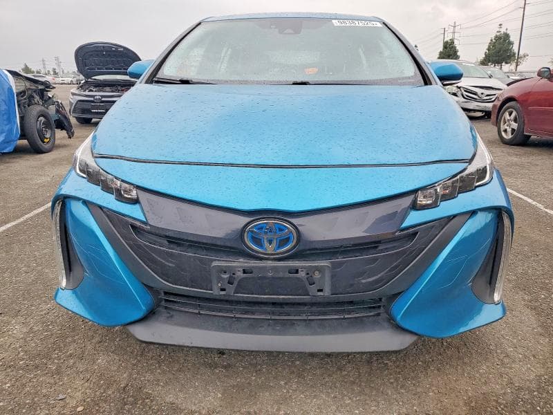 2017 TOYOTA PRIUS PRIME 5