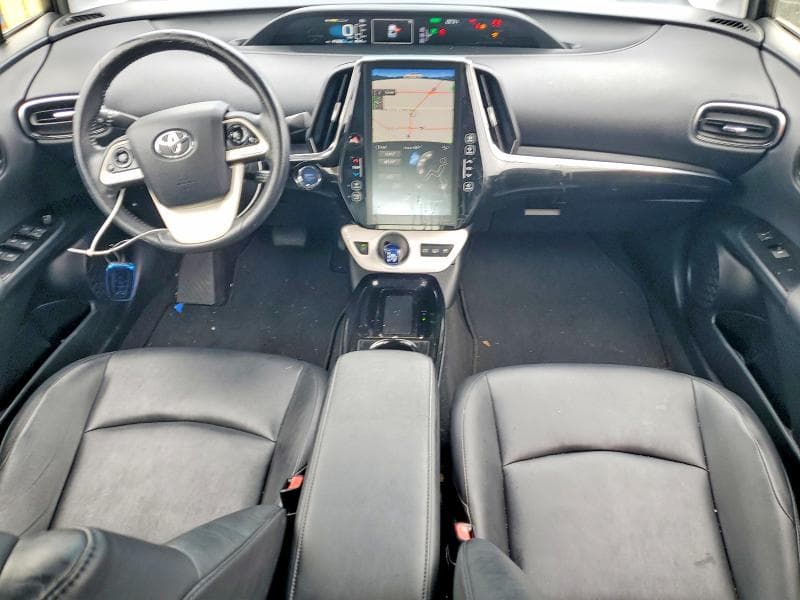 2017 TOYOTA PRIUS PRIME 8