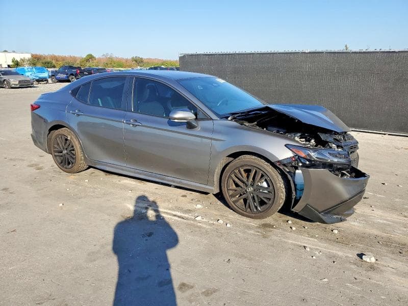 2026 TOYOTA CAMRY SE SE 4