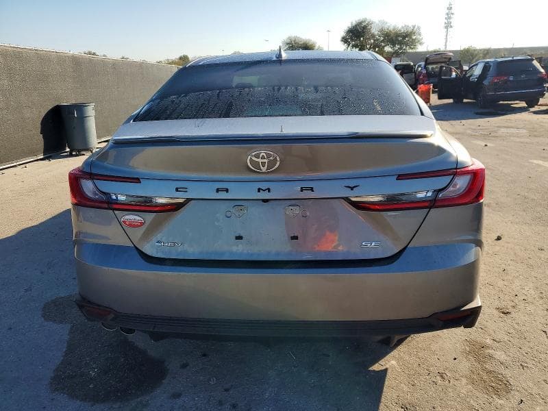 2026 TOYOTA CAMRY SE SE 6