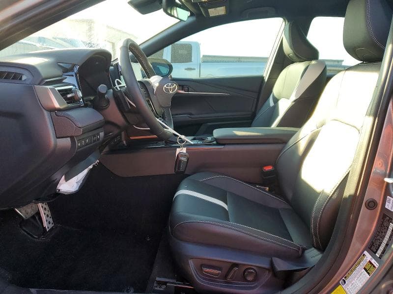 2026 TOYOTA CAMRY SE SE 7