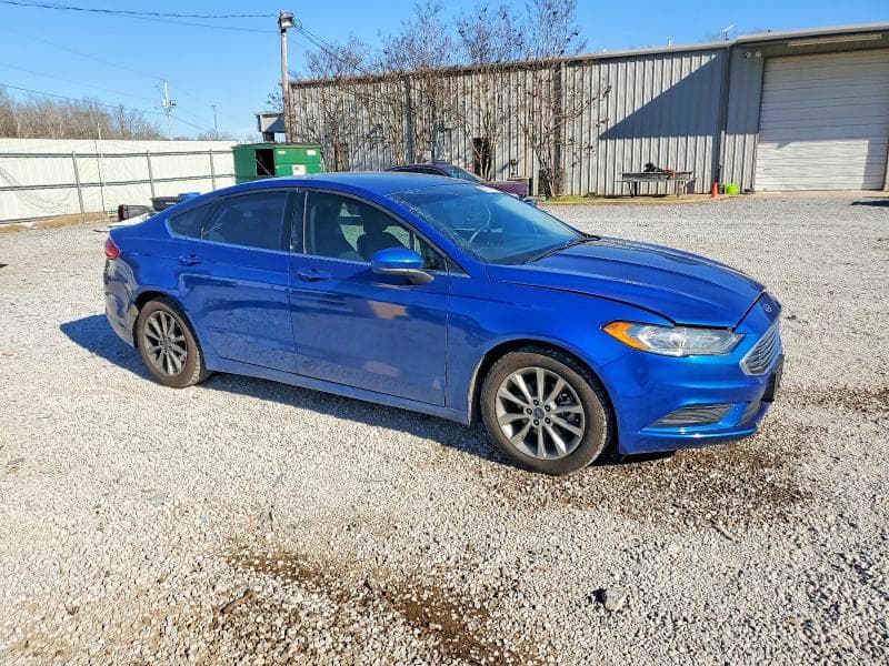 2017 FORD FUSION SE 4