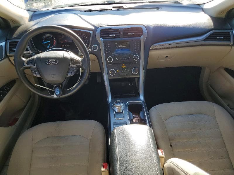 2017 FORD FUSION SE 8