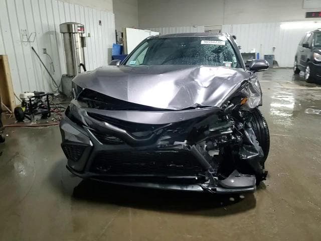 2023 TOYOTA CAMRY SE SE 13