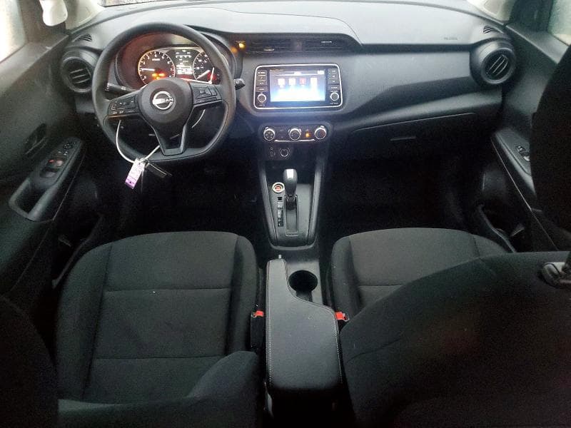 2025 NISSAN KICKS PLAY S 8