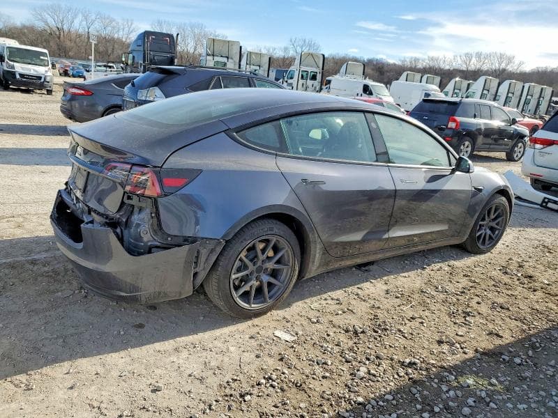 2023 TESLA MODEL 3 3