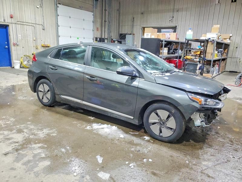 2021 HYUNDAI IONIQ HYBRID SE SE 4