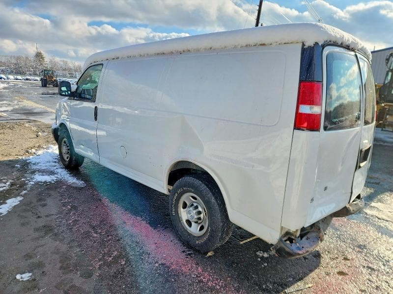 2018 CHEVROLET EXPRESS 2500 DELIVERY VAN 2