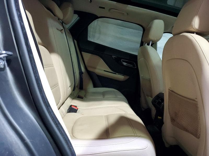 2020 JAGUAR F-PACE PRESTIGE PRESTIGE 11