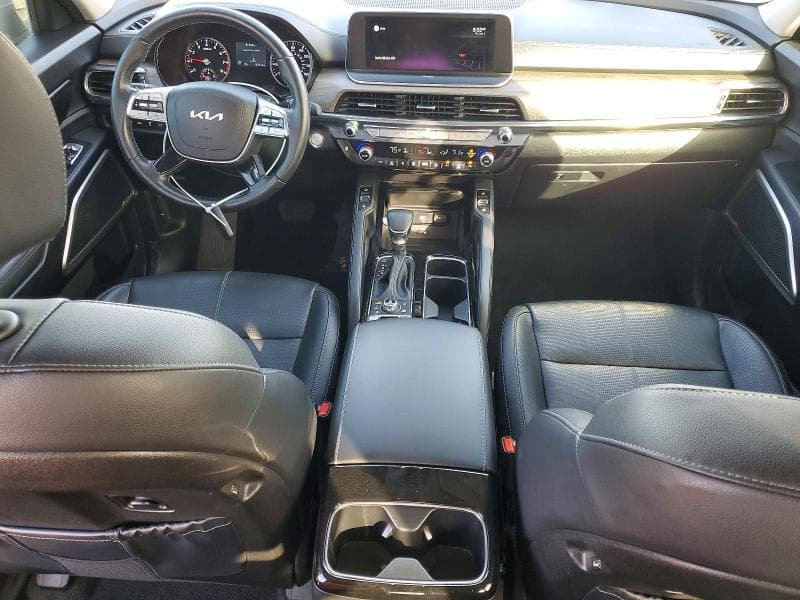 2022 KIA TELLURIDE EX 8