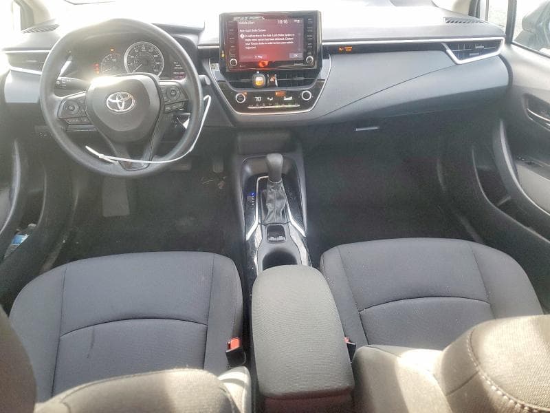 2022 TOYOTA COROLLA LE LE 8