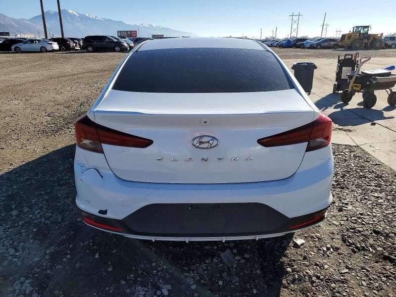 2020 HYUNDAI ELANTRA SE SE 6