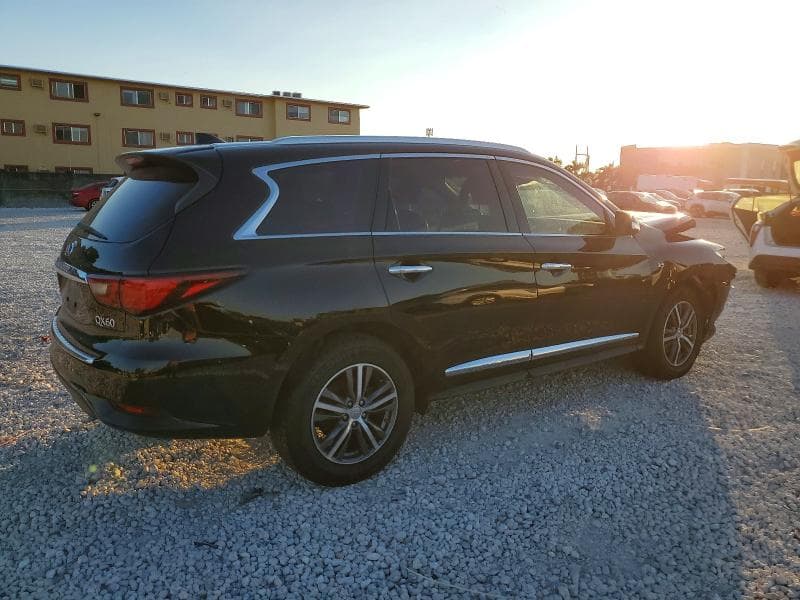 2019 INFINITI QX60 LUXE 3